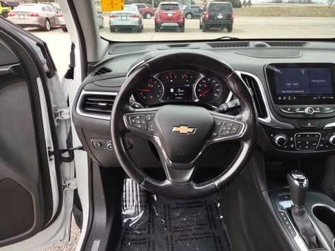 Used 2021 Chevrolet Equinox Premier AWD/4WD image 12
