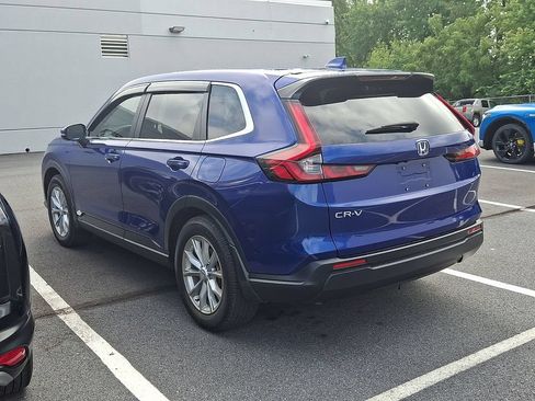 Used 2025 Honda CR-V EX image 4