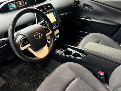 Certified 2018 Toyota Prius Four image 11