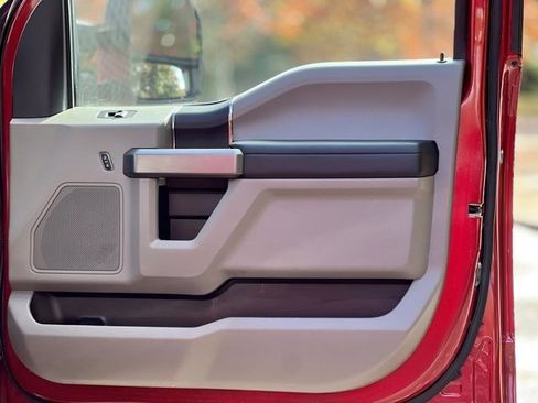 Used 2022 Ford F250 XLT w/ XLT Value Package image 17