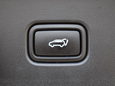 Used 2025 Hyundai Tucson SEL FWD image 18
