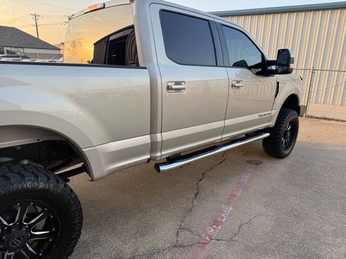 Used 2017 Ford F250 XLT w/ XLT Premium Package image 35