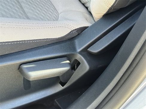 Certified 2022 Ford Escape SE image 23