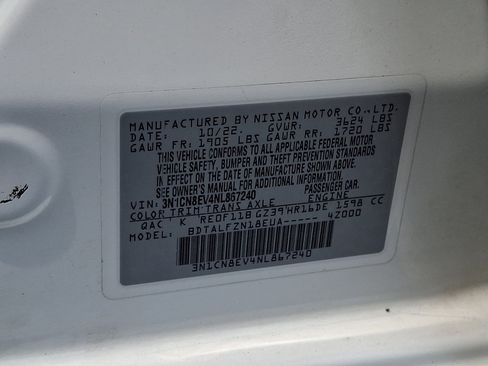 Used 2022 Nissan Versa SV w/ Trunk Package FWD image 26