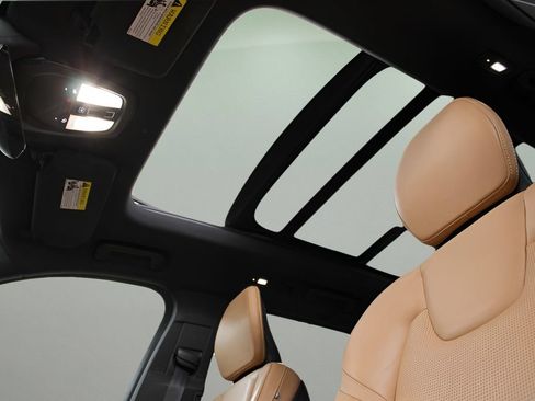 Certified 2023 Volvo XC90 B6 Ultimate w/ Protection Package Premier AWD/4WD image 41