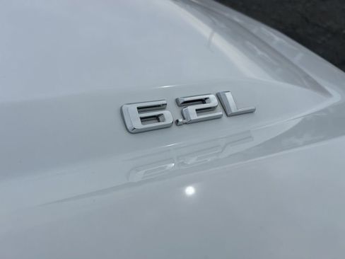 Used 2023 Chevrolet Silverado 1500 LTZ w/ LTZ Premium Package image 12