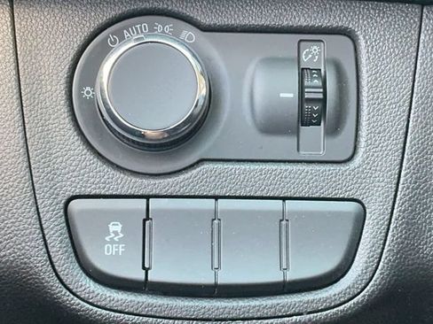 Used 2020 Chevrolet Spark LS FWD image 23