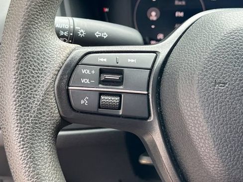 Used 2023 Honda Accord LX image 29