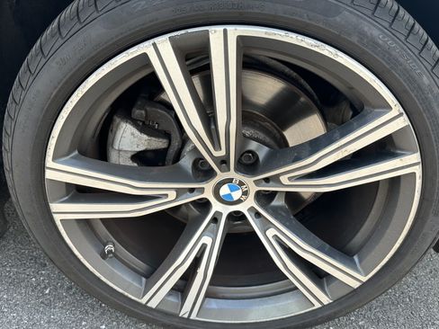 Used 2023 BMW 330i xDrive Sedan w/ Premium Package AWD/4WD image 15