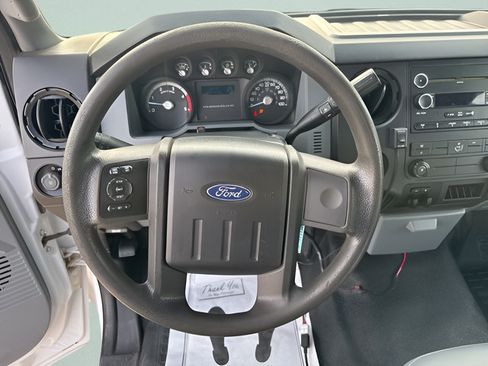 Used 2011 Ford F350 XL w/ Skid Plate Pkg AWD/4WD image 12