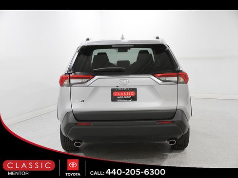 Certified 2024 Toyota RAV4 XLE FWD image 20