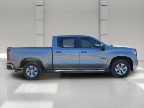 Used 2024 Chevrolet Silverado 1500 LT RWD image 4