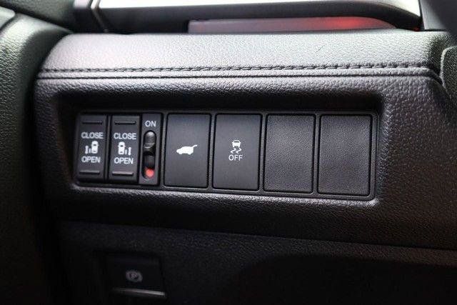 Used 2025 Honda Odyssey Sport-L image 22