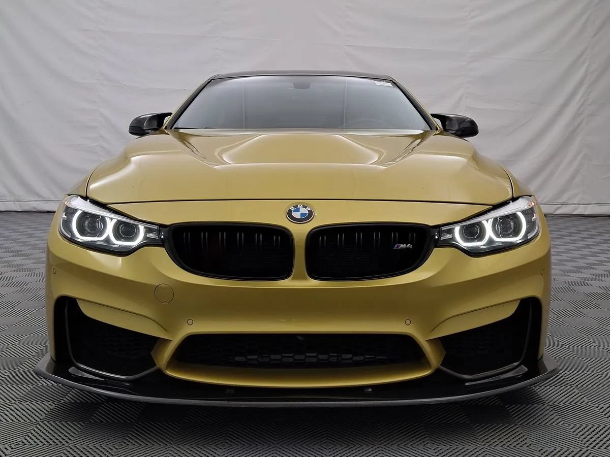Used 2018 BMW M4 Coupe RWD image 5
