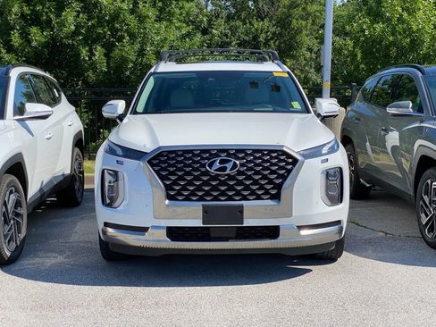 Used 2022 Hyundai Palisade Calligraphy w/ Cargo Package AWD/4WD image 2