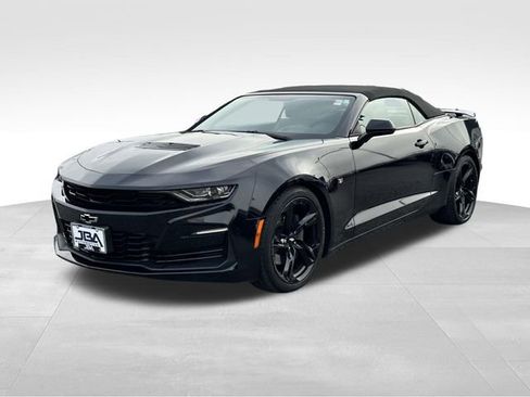 Used 2019 Chevrolet Camaro SS image 23