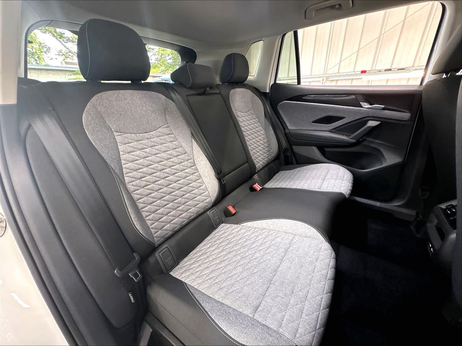 New 2026 Volkswagen Tiguan S AWD/4WD image 10
