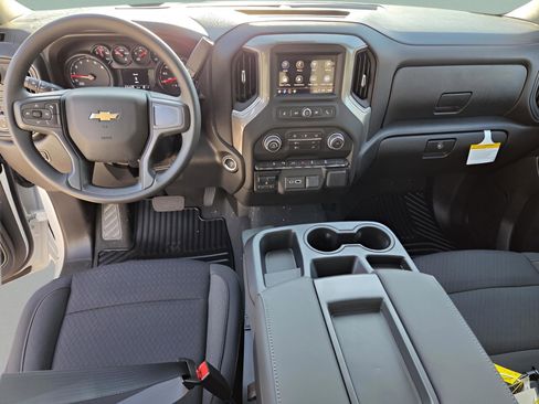 New 2026 Chevrolet Silverado 2500 Custom w/ Custom Value Package image 11