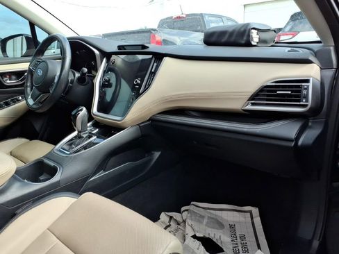 Used 2023 Subaru Outback Limited AWD/4WD image 11