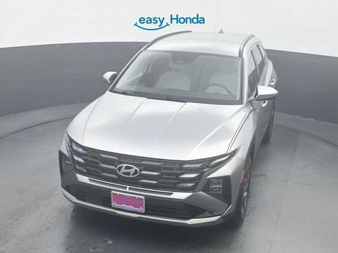 Used 2025 Hyundai Tucson SEL FWD image 21