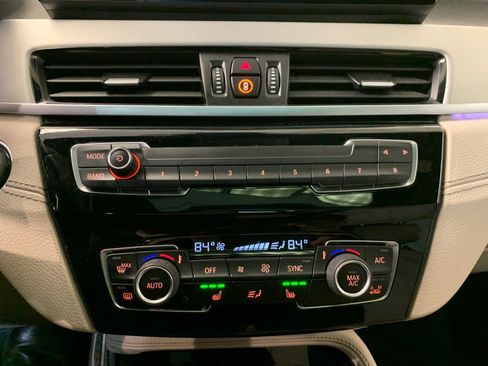 Used 2023 BMW X2 xDrive28i w/ M Sport Package AWD/4WD image 33
