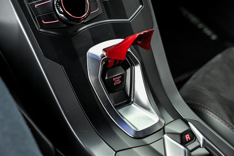 Used 2016 Lamborghini Huracan LP 580-2 RWD image 28