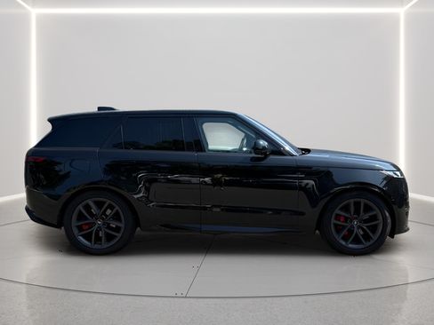 Used 2023 Land Rover Range Rover Sport SE Dynamic AWD/4WD image 6