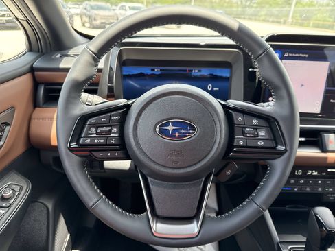 Used 2026 Subaru Outback Touring w/ Touring Package AWD/4WD image 11