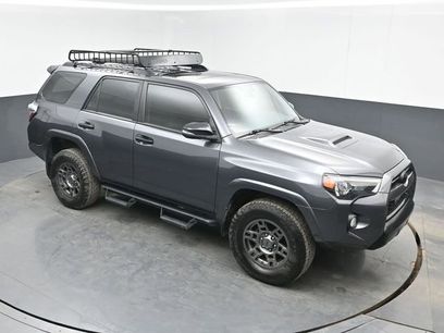 Used 2020 Toyota 4Runner Venture w/ Moonroof Package