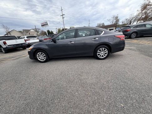 Used 2013 Nissan Altima 2.5 S FWD image 39