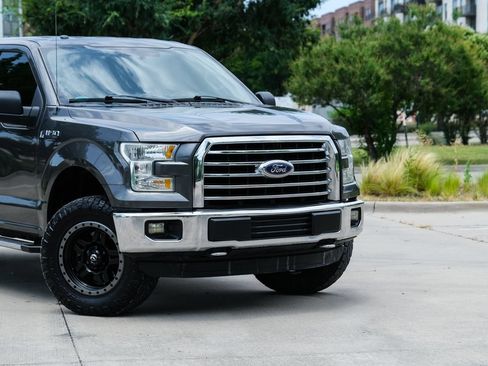 Used 2015 Ford F150 XLT w/ Equipment Group 302A Luxury AWD/4WD image 3