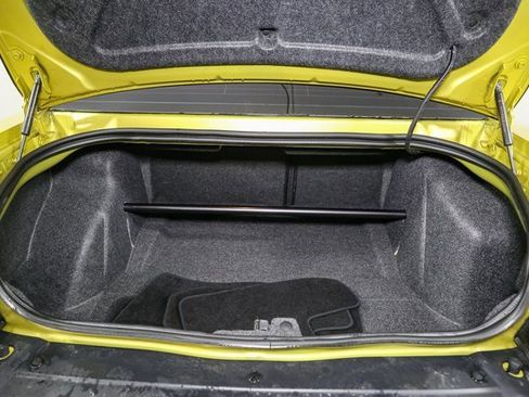 Used 2021 Dodge Challenger R/T Scat Pack w/ T/A Package image 12