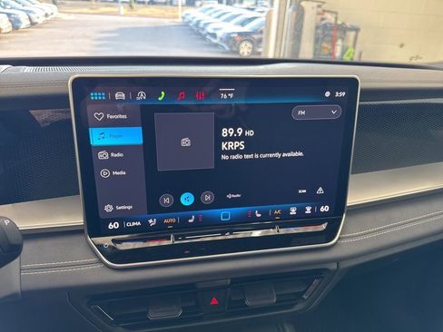 New 2026 Volkswagen Tiguan SE R-Line AWD/4WD image 8