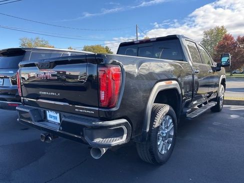 Used 2023 GMC Sierra 2500 Denali image 8
