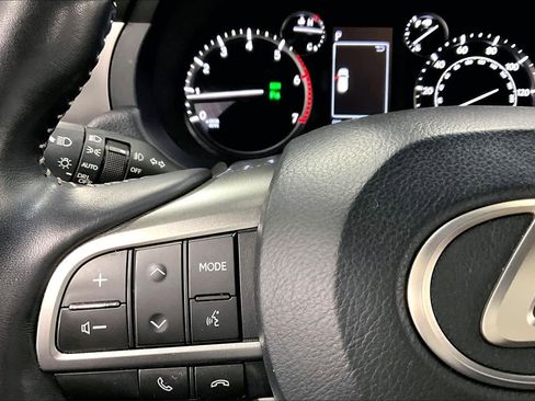 Used 2023 Lexus GX 460 Premium w/ Accessory Package image 24