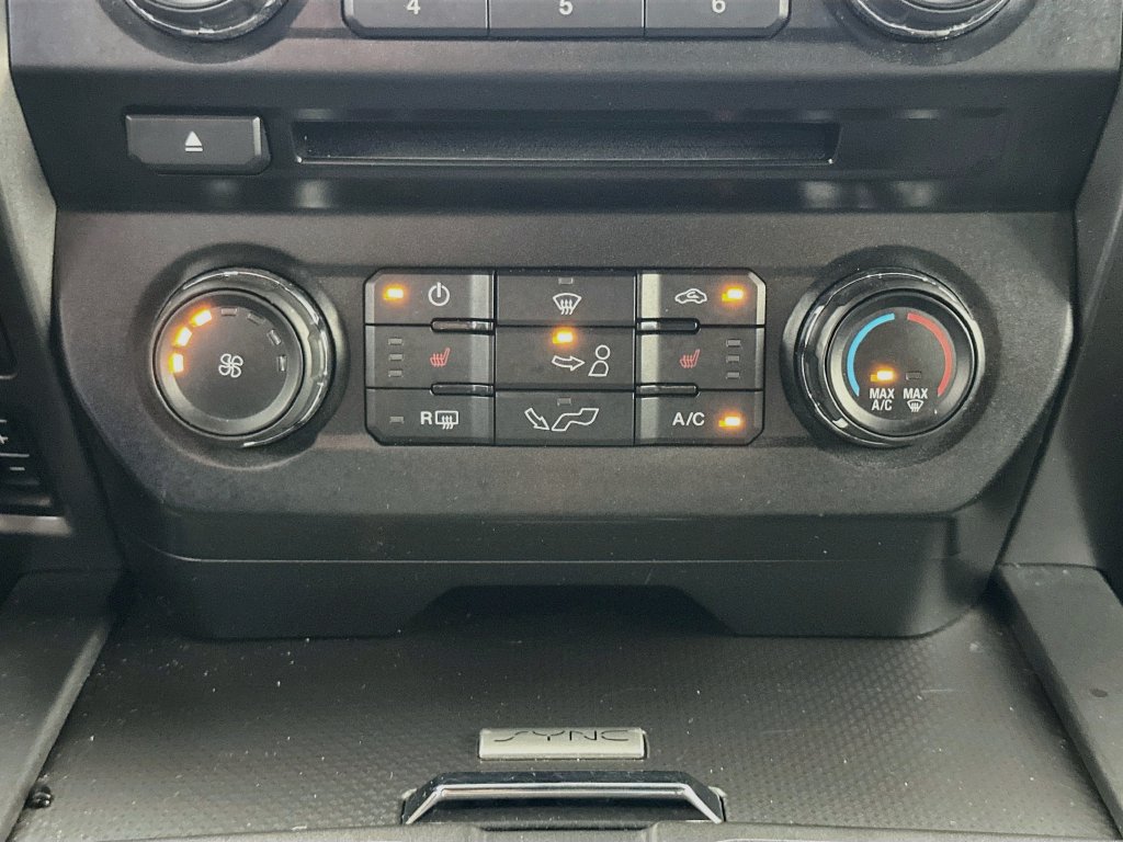 Used 2016 Ford F150 XLT w/ Equipment Group 302A Luxury AWD/4WD image 19