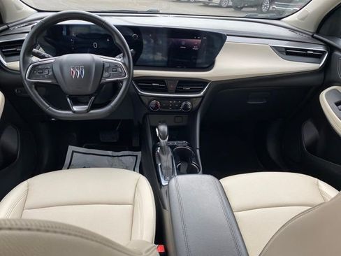 Used 2024 Buick Encore GX Sport Touring image 6
