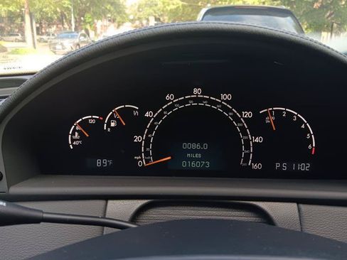 Used 2002 Mercedes-Benz CL 500 image 16