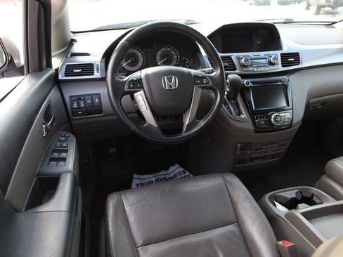Used 2014 Honda Odyssey EX-L image 17