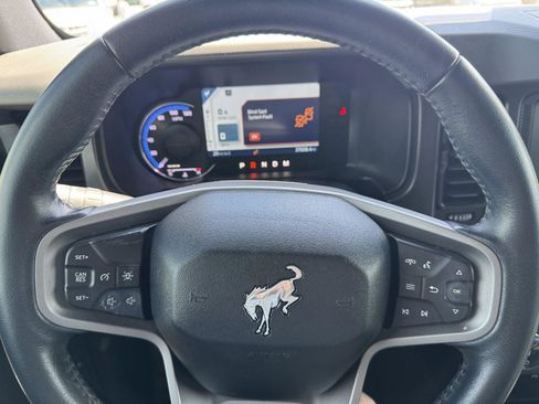 Used 2023 Ford Bronco Big Bend image 15