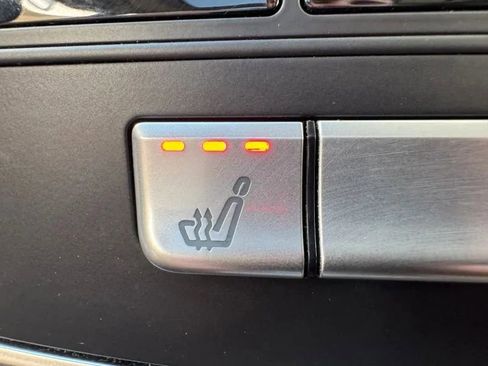 Used 2014 Mercedes-Benz ML 350 ML 350 4MATIC Sport Utility 4D w/ Premium 1 Package image 34