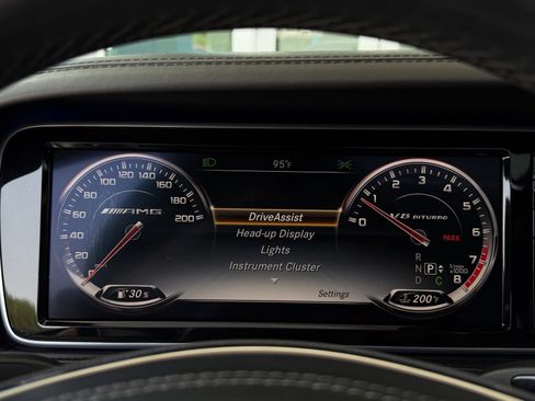 Used 2015 Mercedes-Benz S 63 AMG 4MATIC Sedan image 67