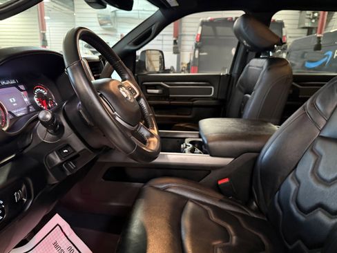 Used 2022 RAM 2500 Big Horn w/ Level C Equiment Group image 54