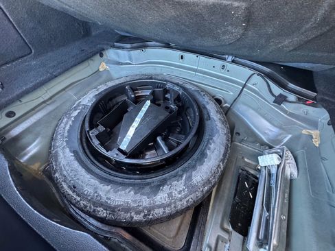 Used 2013 Mercedes-Benz C 250 C 250 Coupe 2D image 26