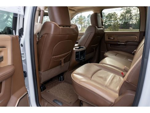 Used 2021 RAM 2500 Limited image 13