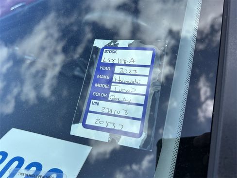 Used 2023 Hyundai Tucson Limited image 11