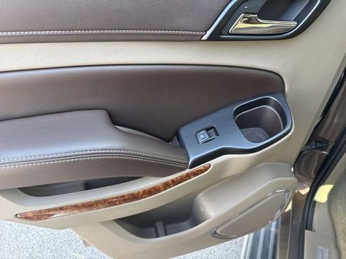 Used 2016 Chevrolet Tahoe LTZ image 17