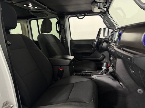 Used 2021 Jeep Wrangler Unlimited Sport AWD/4WD image 30