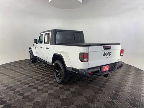 Used 2021 Jeep Gladiator Sport image 5