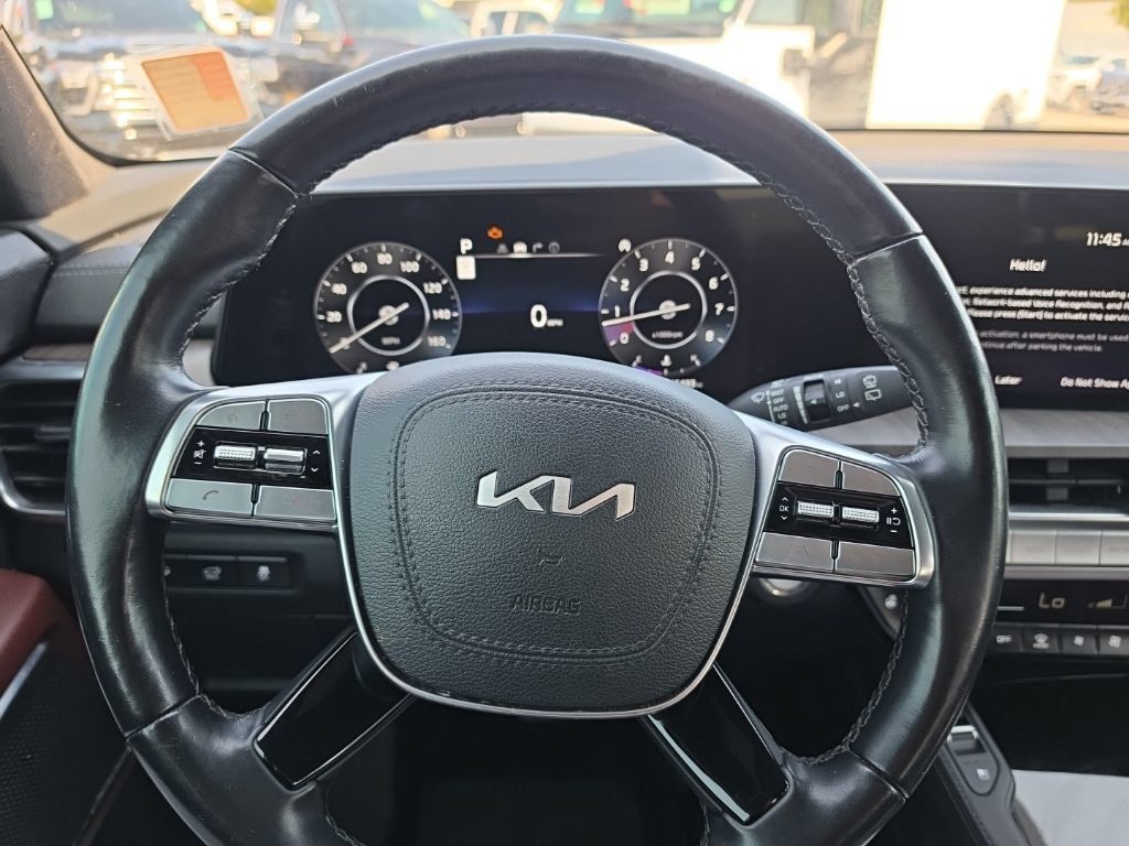 Used 2024 Kia Telluride SX Prestige w/ Towing Package AWD/4WD image 17